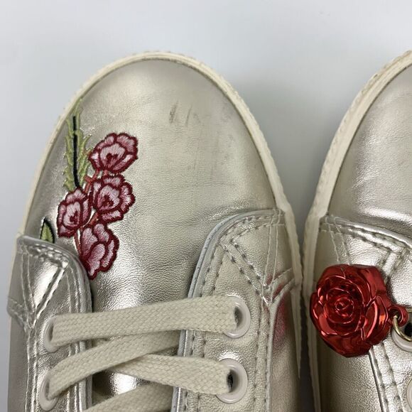 The Bedford Exchange Rose In Bloom Embroidered Faux Leather Sneakers Womens 10 - Picture 8 of 13